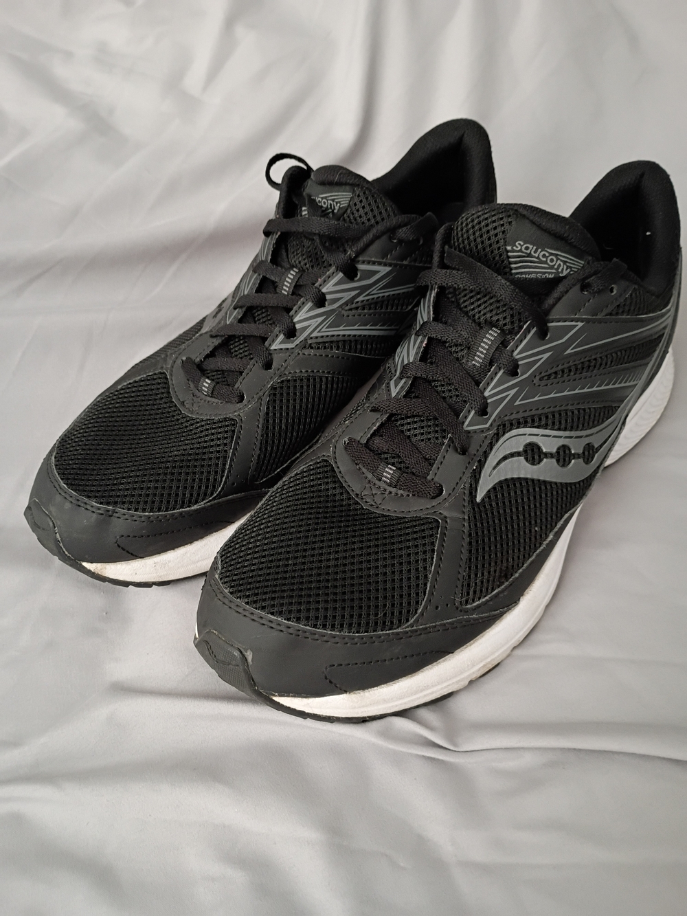 Saucony Black and Gray Running Shoes